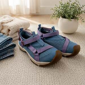 Teva Hurricane Drift Blue Purple Sport Sandals Size 4